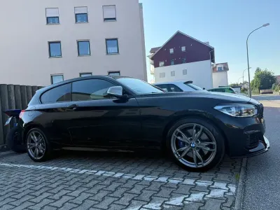 Gebraucht BMW M135 Shadowline 326 PS (239 kW) 2016 Schwarz Kleinwagen