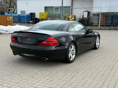 Second-hand Mercedes SL350 245 CP (180 kW) 2003 Negru Cabrio