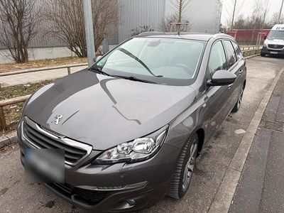 Gebraucht Peugeot 308 SW 120 PS (88 kW) 2016 Grau Kombi