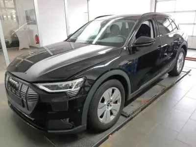 Usata Audi e-tron Sport 230 kW (313 CV) 2022 Nero SUV