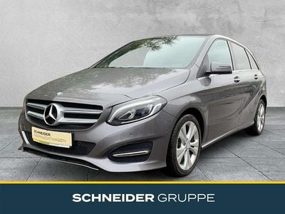Grau Gebraucht 2016 Mercedes B180 Urban Van / Kleinbus | 15.890 € (Fairer Preis)