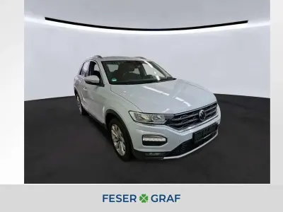 Second-hand VW T-Roc Sport 150 CP (110 kW) 2021 Alb SUV