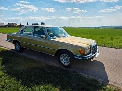Gebraucht Mercedes S350 194 PS (142 kW) 1977 Gold Limousine