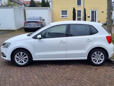 Gebraucht VW Polo 75 PS (55 kW) 2014 Weiß Limousine