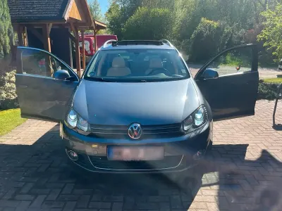 Gebraucht VW Golf VII Highline 105 PS (77 kW) 2012 Grau Kombi