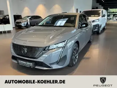 Neu Peugeot 308 SW Allure 131 PS (96 kW) 2025 Grau Kombi