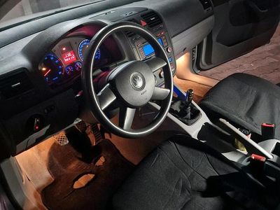 Gebraucht VW Golf V 75 PS (55 kW) 2004 Silber Kleinwagen