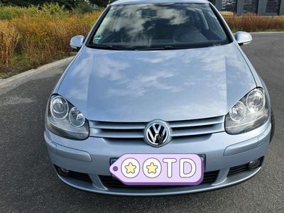 VW Golf V