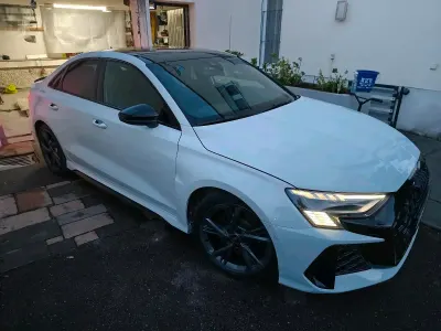 Second-hand Audi RS3 310 CP (228 kW) 2023 Alb Berlinǎ