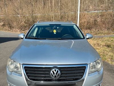 gebraucht VW Passat 3c 2.0Tdi 140 Ps Neuer Motor