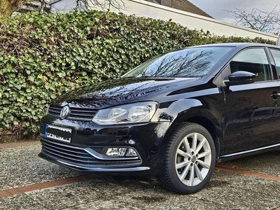 Gebraucht VW Polo Highline 90 PS (66 kW) 2015 Schwarz Limousine