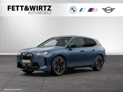 Gebraucht BMW iX M Sport 484 kW (659 PS) 2025 Arctic race blue metallic SUV