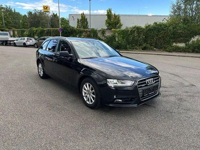Schwarz Gebraucht 2015 Audi A4 Kombi | 12.999 € (Fairer Preis)