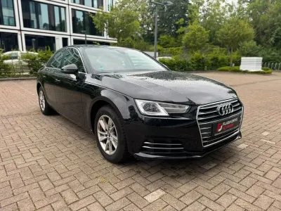 Gebraucht Audi A4 Sport 150 PS (110 kW) 2017 Schwarz Limousine