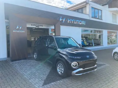 Gebraucht Hyundai Inster Trend 85 kW (116 PS) 2025 Abyss black mineraleffekt Kleinwagen