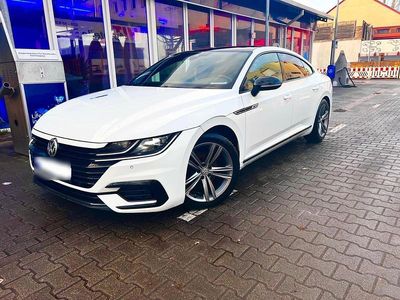 Second-hand VW Arteon R-line 190 CP (139 kW) 2018 Alb Hatchback