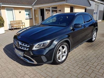 Gebraucht Mercedes GLA200 156 PS (114 kW) 2019 Schwarz SUV
