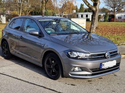 Grau Gebraucht 2019 VW Polo Highline Limousine | 11.800 € (Fairer Preis)