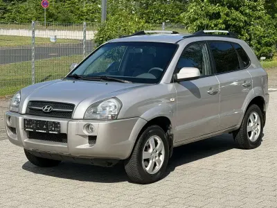 Gebraucht Hyundai Tucson GLS 141 PS (103 kW) 2005 Grau SUV