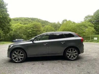 Gebraucht Volvo XC60 R-Design 199 PS (146 kW) 2017 SUV
