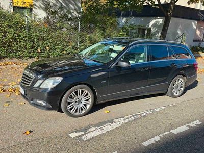 Mercedes E200