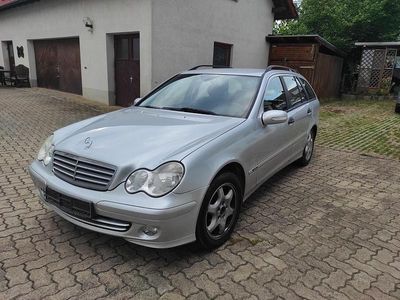 Mercedes C180
