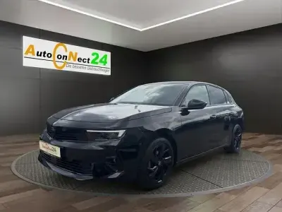 Gebraucht Opel Astra 131 PS (96 kW) 2024 Schwarz Kleinwagen