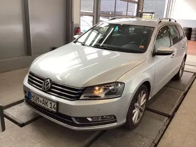 Gebraucht VW Passat Highline 177 PS (130 kW) 2013 Silber Kombi