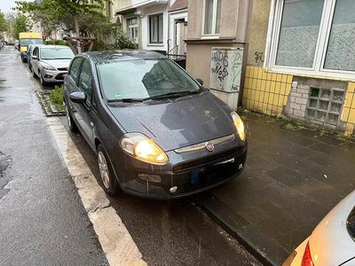 Gebraucht Fiat Punto Evo 77 PS (56 kW) 2010 Grau Kleinwagen