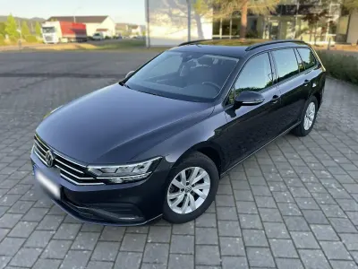 Gebraucht VW Passat 150 PS (110 kW) 2020 Grau Kombi