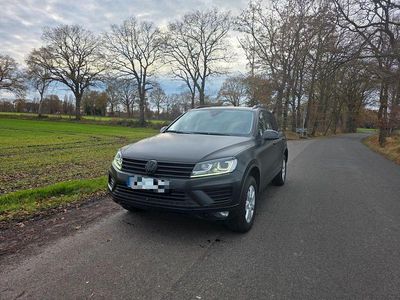 Gebraucht VW Touareg 262 PS (192 kW) 2014 Schwarz SUV