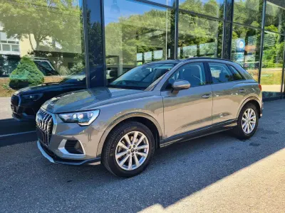 Gebraucht Audi Q3 Advanced 200 PS (147 kW) 2024 Chronosgrau metallic SUV