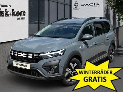 Usata Dacia Jogger Expression 110 CV (80 kW) 2025 Grigio Monovolume