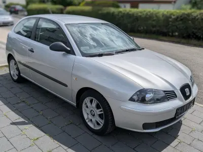 Gebraucht Seat Ibiza 75 PS (55 kW) 2003 Silber Kleinwagen