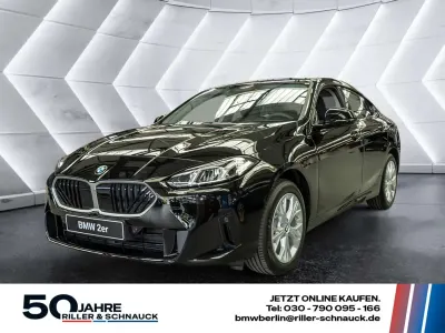Neu BMW 216 122 PS (89 kW) 2026 Schwarz ii Coupé