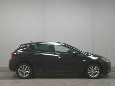 Brugt Opel Astra Elegance 122 HK (89 kW) 2021 Sort Sedan