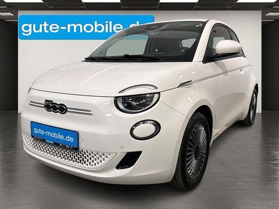 Begagnad Fiat 500e Icon 86 kW (118 HK) 2023 Vit Sedan