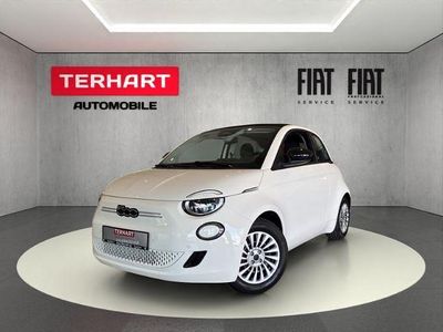 Neu Fiat 500e Red 86 kW (118 PS) 2025 Schwarz Cabrio