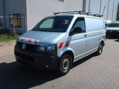 Gebraucht VW Transporter 140 PS (102 kW) 2011 Silber Van