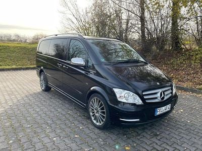 Schwarz Gebraucht 2012 Mercedes Viano Avantgarde Van / Kleinbus | 19.300 € (Fairer Preis)