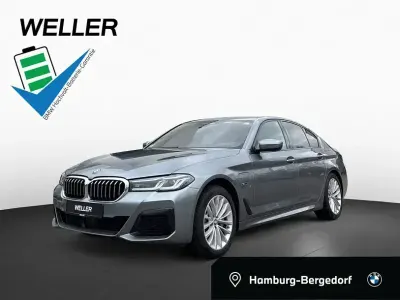 Usata BMW 530e Comfort Edition 292 CV (214 kW) 2021 Blu Berlina