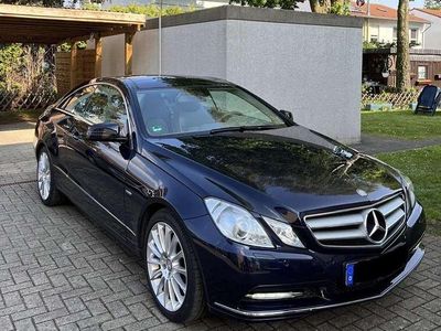 Gebraucht Mercedes E350 Elegance 292 PS (214 kW) 2011 Coupé