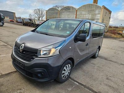 Gebraucht Renault Trafic 144 PS (105 kW) 2015 Schwarz Van / Kleinbus