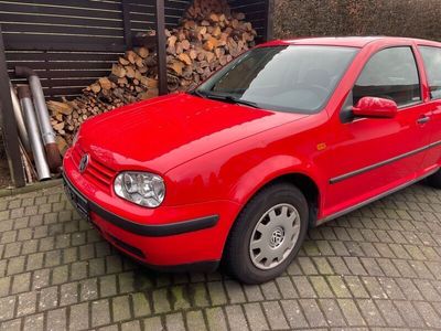 gebraucht VW Golf IV - 1.4 Benziner