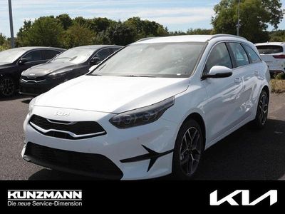 Neu Kia Ceed Sportswagon Spirit 140 PS (102 kW) 2025 Weiß Kombi