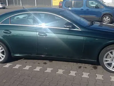 Gebraucht Mercedes CLS350 292 PS (214 kW) 2008 Grün Coupé