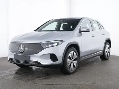 Gebraucht Mercedes EQA250 139 kW (190 PS) 2025 Metalliclack hightechsilber SUV