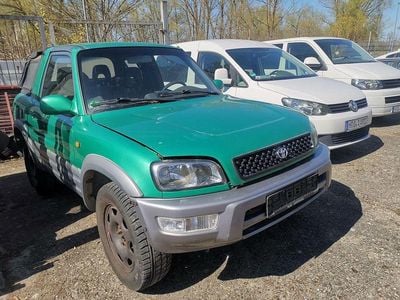 Second-hand Toyota RAV4 128 CP (94 kW) 1998 Verde SUV