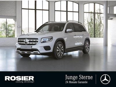Weiss / polarweiß Gebraucht 2023 Mercedes GLB180 Style SUV | 31.890 € (Fairer Preis)