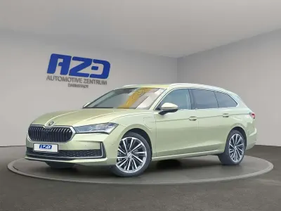 Gebraucht Skoda Superb LAURIN & KLEMENT 204 PS (150 kW) 2024 Ice tea gelb metallic Kombi